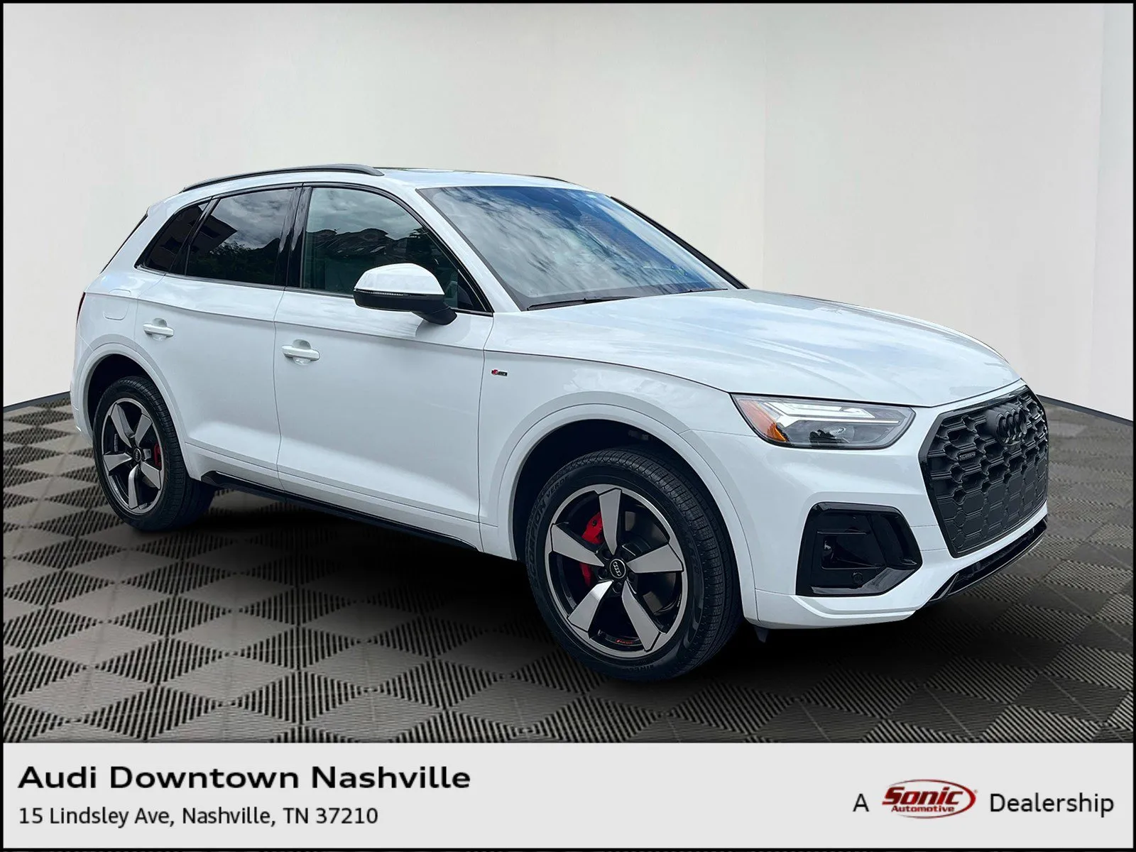 New 2024 Audi Q3 2.0T Premium Plus