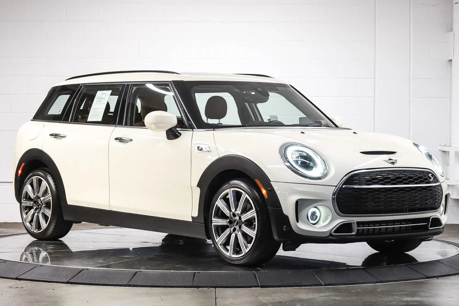 Certified 2021 MINI Cooper 4-Door Hardtop w/ 6.5" Touchscreen Package