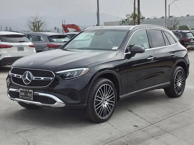 New 2025 Mercedes-Benz CLA 250