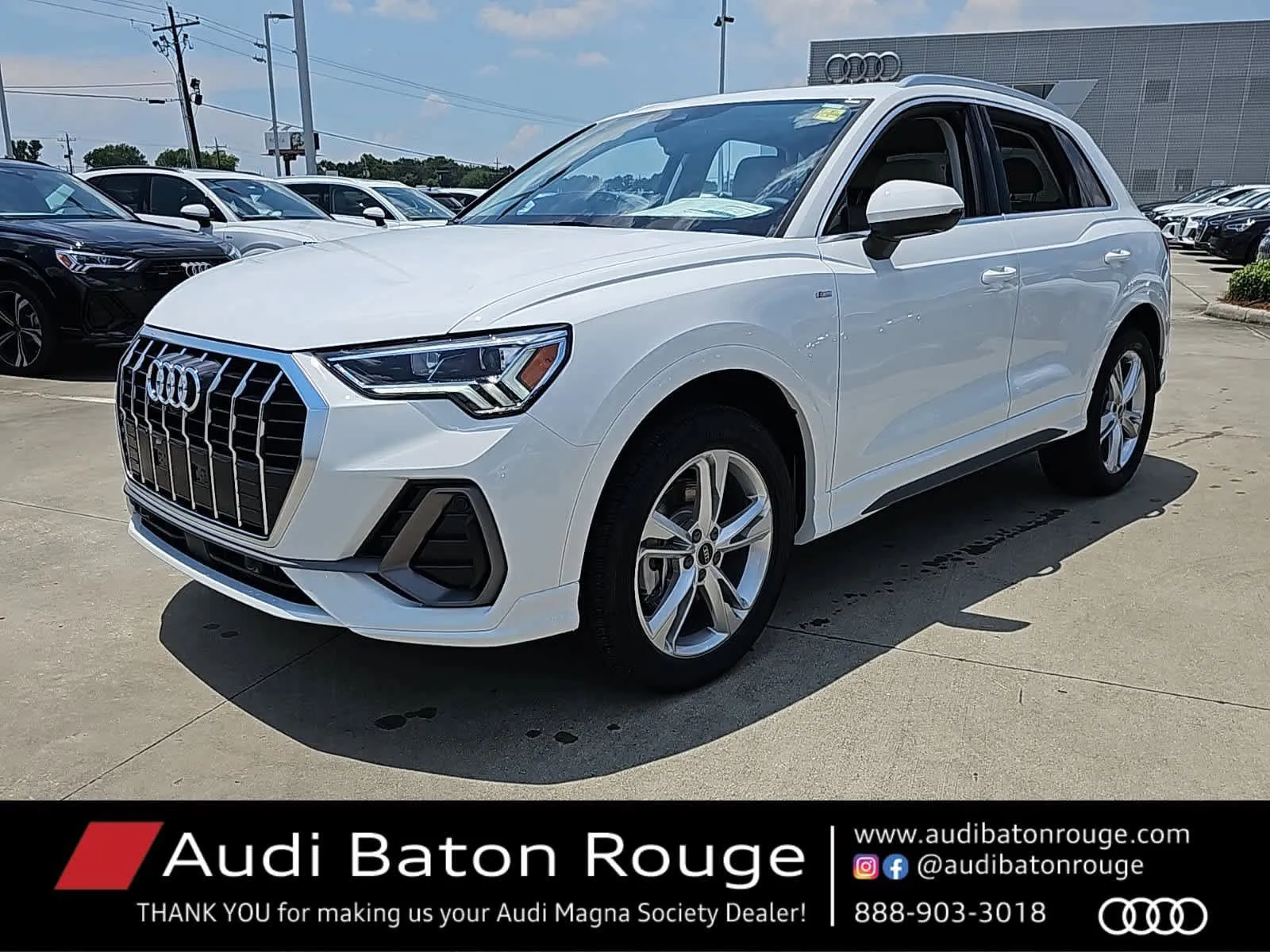 New 2024 Audi Q3 2.0T Premium