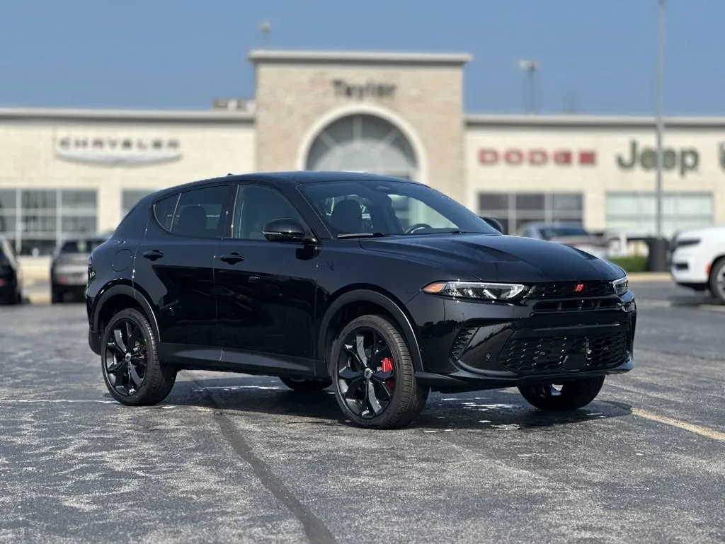 New 2023 Dodge Charger SXT w/ Cold Weather Package