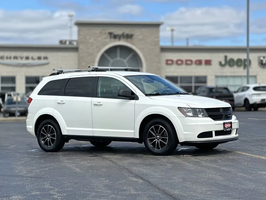 Used 2018 Dodge Journey SE w/ Connectivity Group