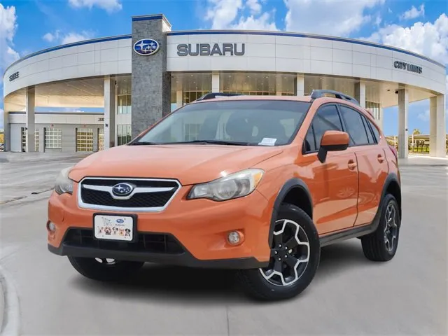 Used 2014 Subaru Crosstrek 2.0i Premium w/ Moonroof Package