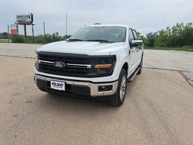 New 2023 Ford F150 XLT w/ Equipment Group 301A Mid