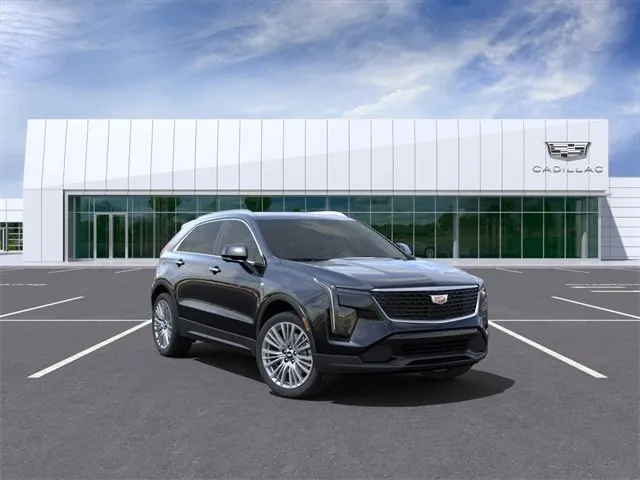 New 2024 Cadillac XT4 Luxury w/ Cold Weather Package