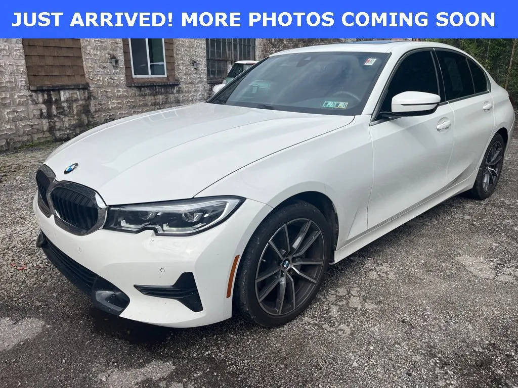 Used 2022 BMW 530i xDrive w/ Convenience Package