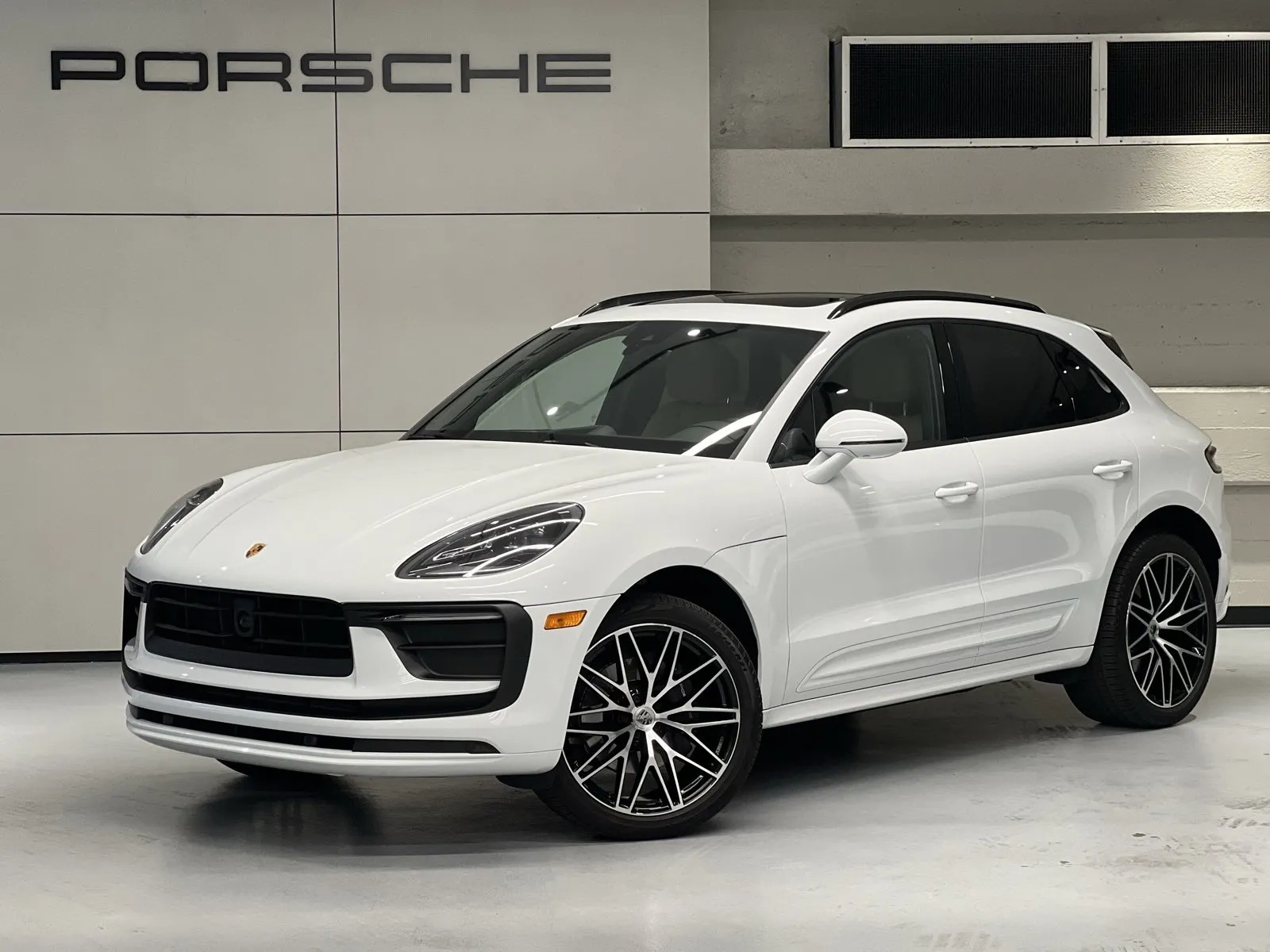 Certified 2023 Porsche Cayenne