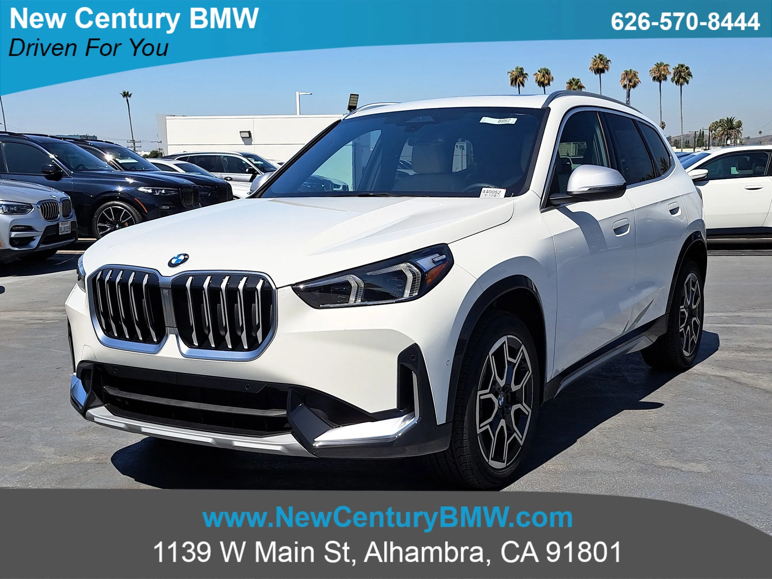 New 2024 BMW X3 xDrive30i w/ Convenience Package