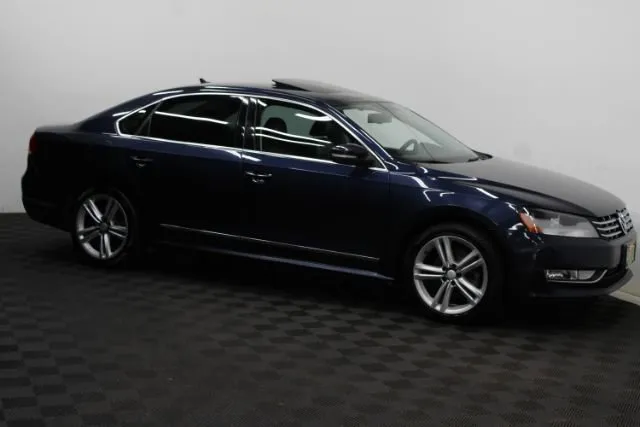 Used 2007 Saturn Aura XR w/ Premium Trim Pkg