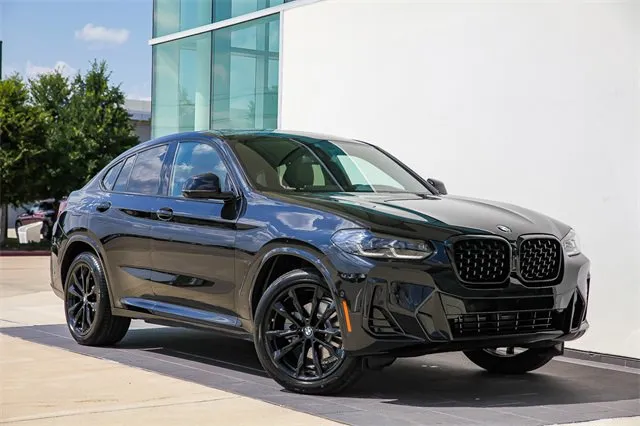 New 2024 BMW X2 xDrive28i w/ Technology Package