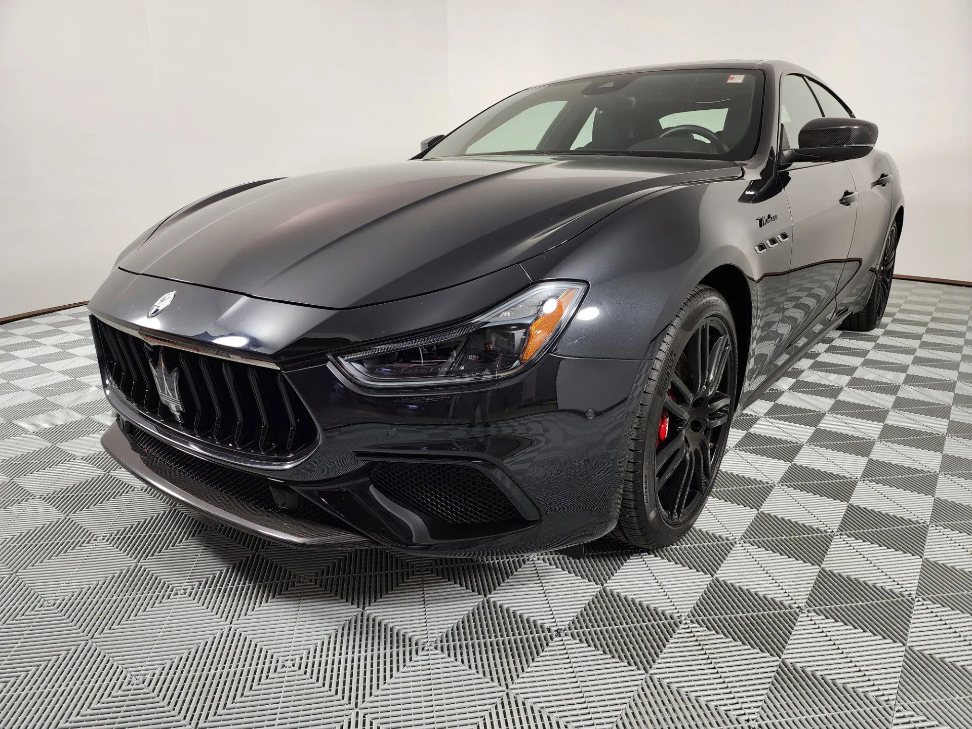 Used 2022 Aston Martin V8 Vantage Roadster