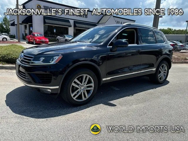 Used 2022 Volvo XC60 B5 R-Design