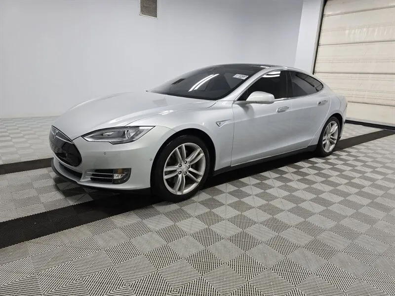 Used 2015 Tesla Model S 85