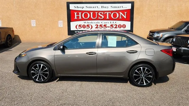 Used 2020 Toyota Corolla SE w/ SE Premium Package