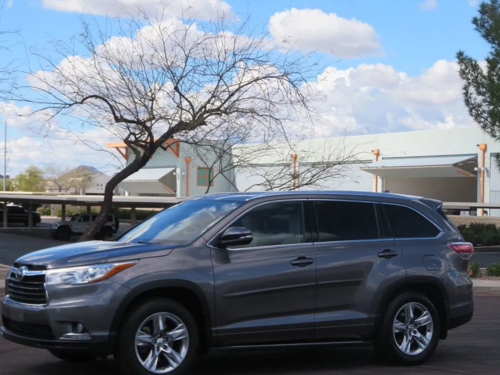 Used 2010 Toyota Highlander Limited