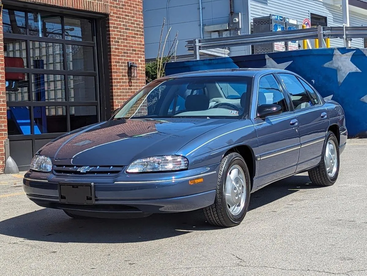 Used 1999 Chrysler Cirrus LXi