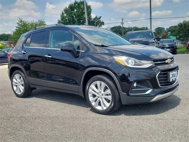 Used 2021 Chevrolet Trax LT