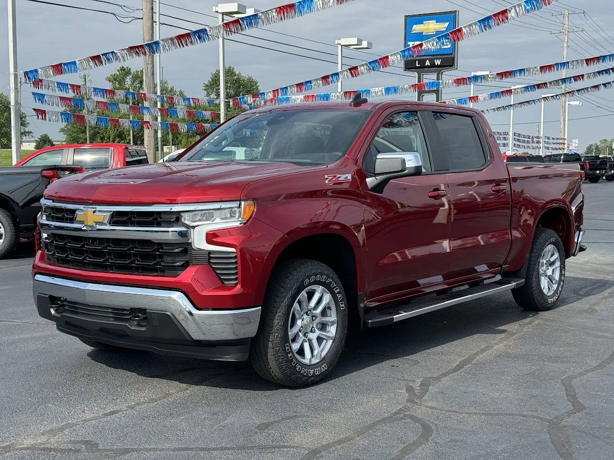 New 2024 Chevrolet TrailBlazer LT w/ Driver Confidence Package
