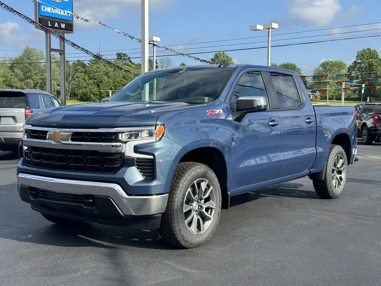 New 2025 Chevrolet Trax ACTIV