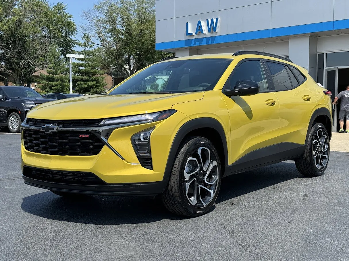 New 2024 Chevrolet Equinox LT