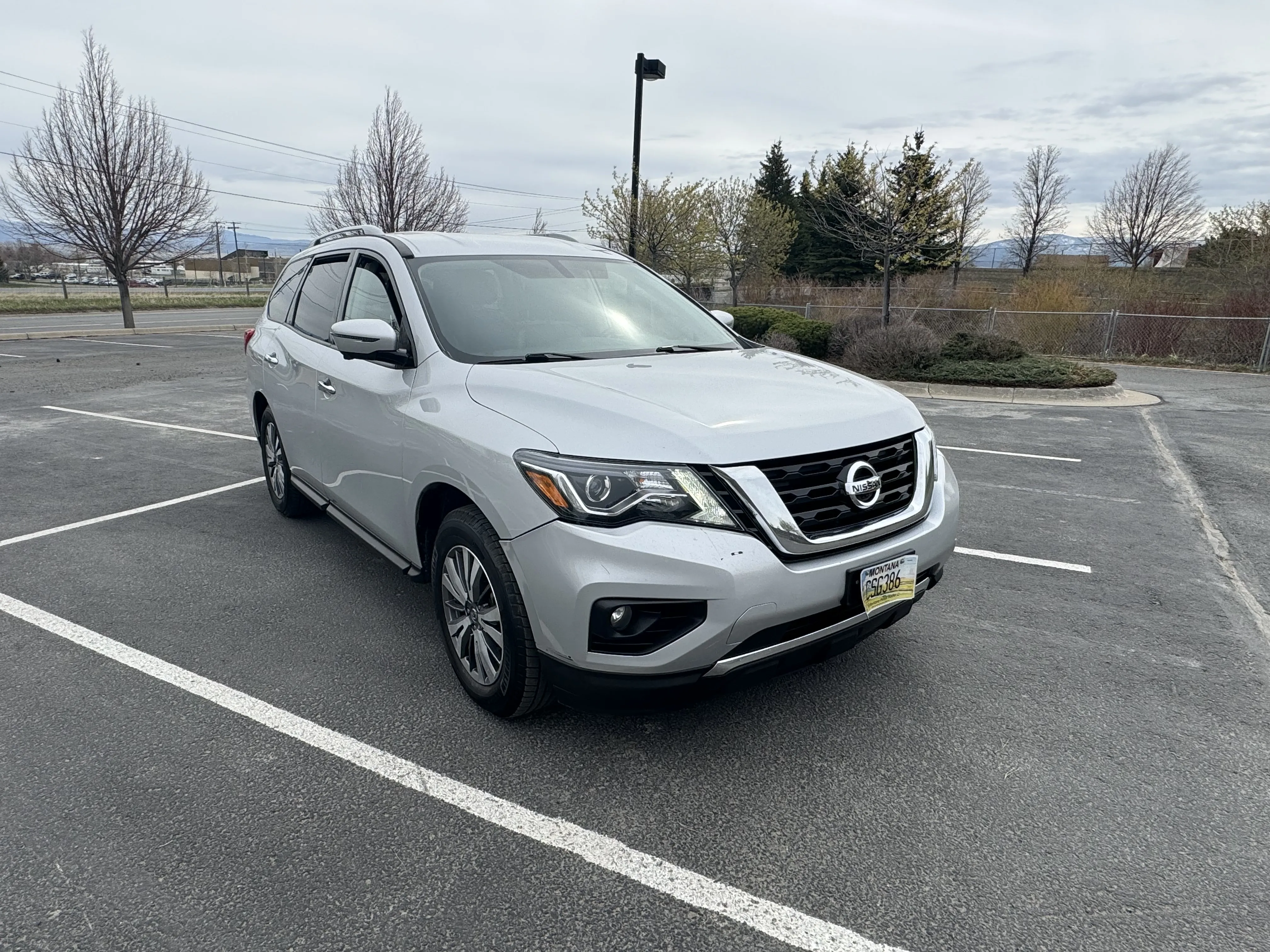 Used 2019 Nissan Pathfinder SL