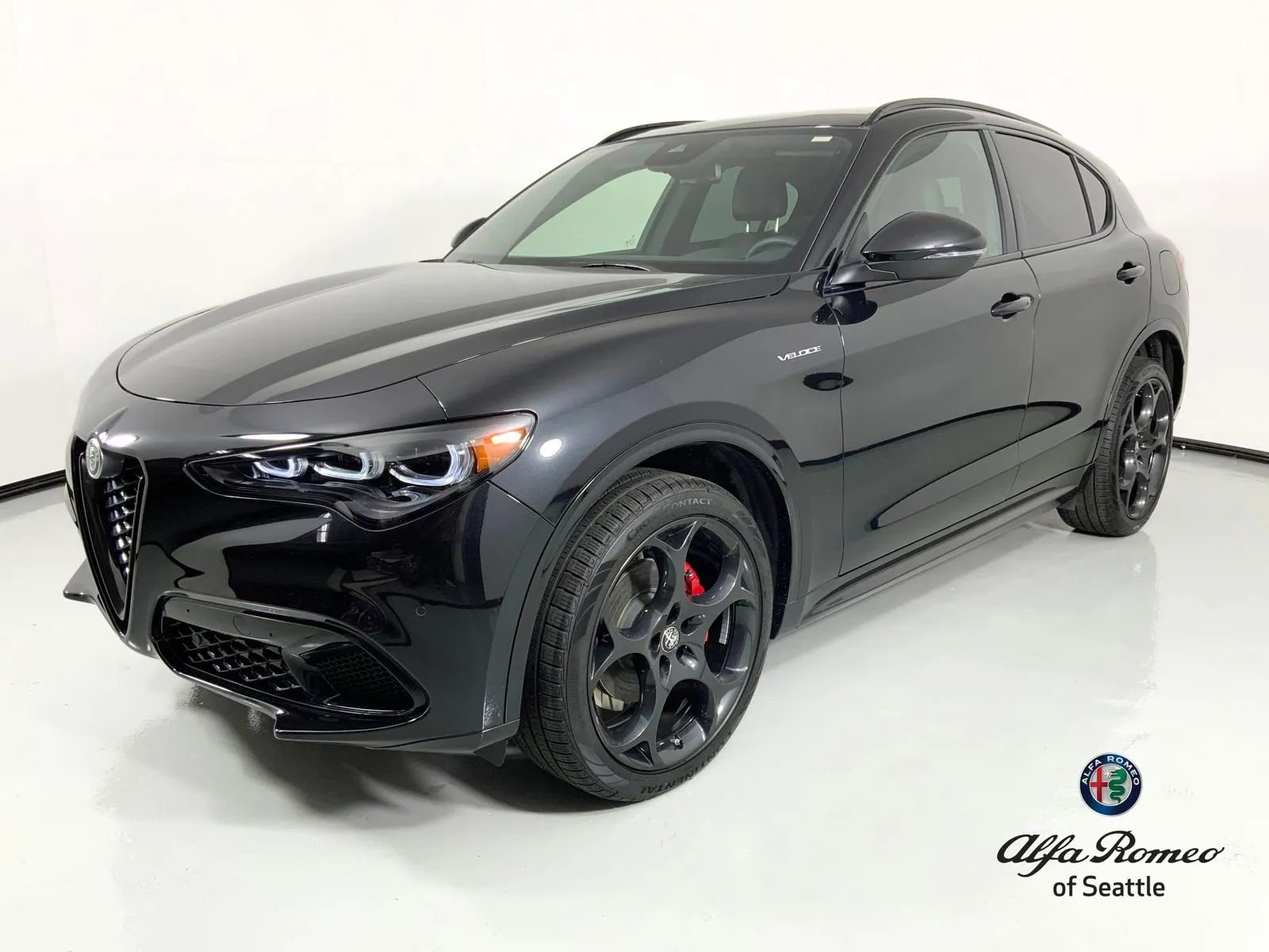 New 2024 Alfa Romeo Giulia AWD