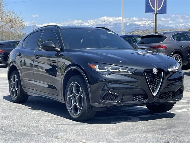 New 2024 Alfa Romeo Stelvio Ti