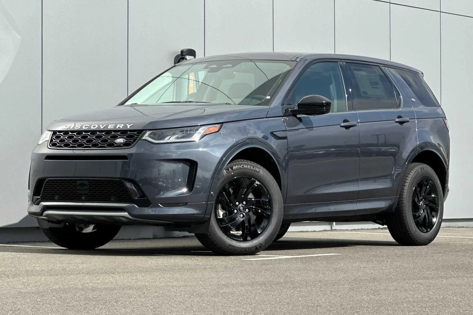 New 2024 Land Rover Discovery Sport S