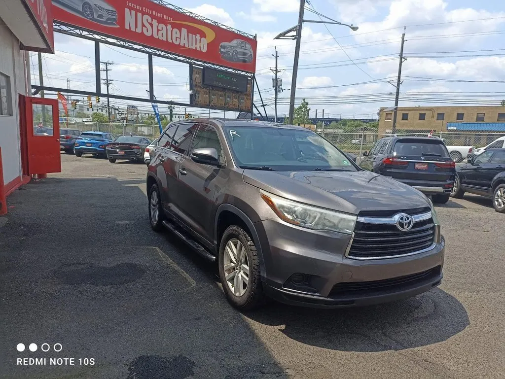 Used 2016 Nissan Rogue SL w/ SL Premium Package