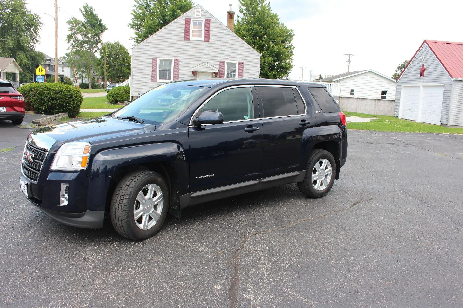 Used 2022 Ford Explorer XLT w/ Equipment Group 202A