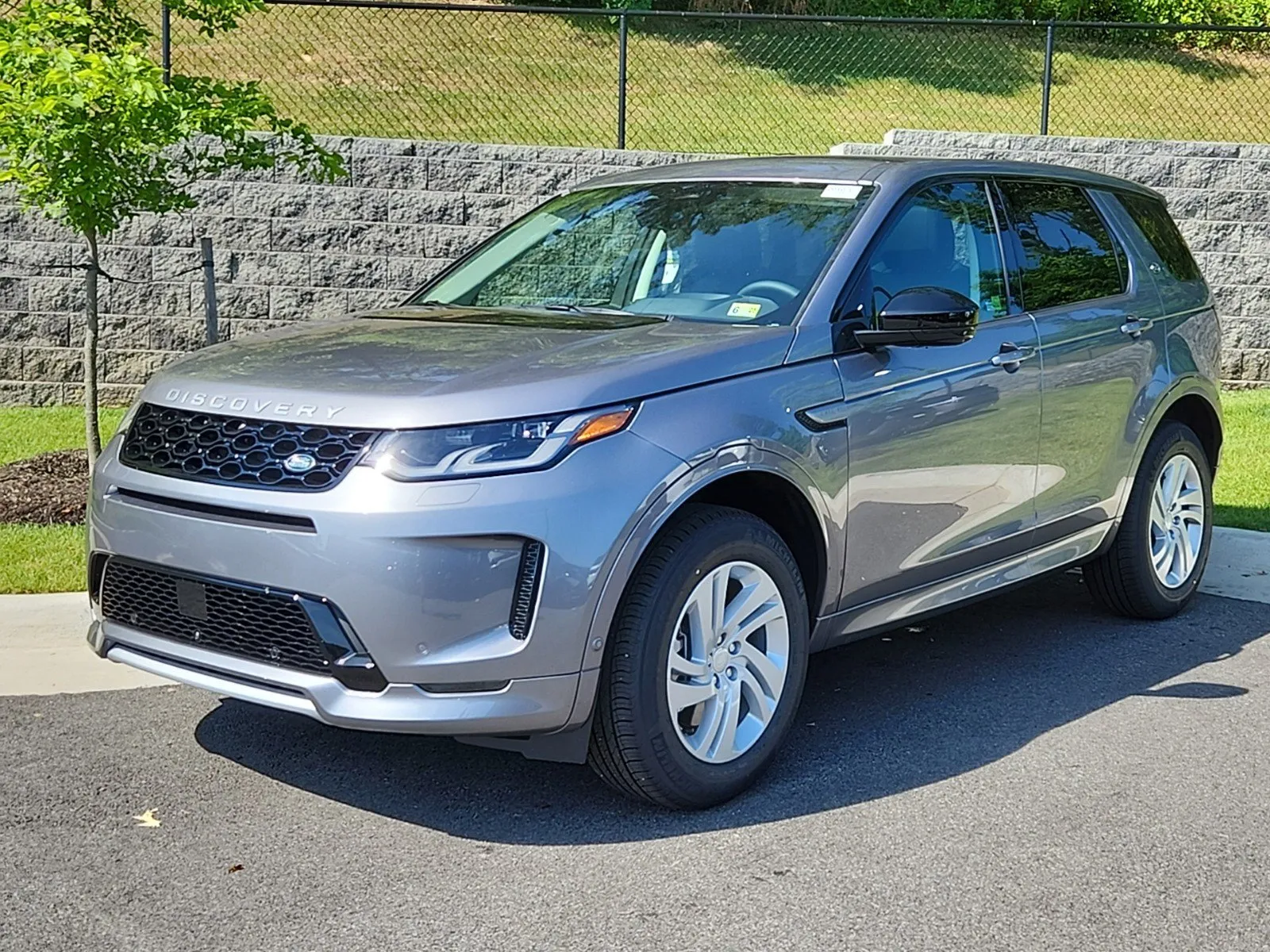 New 2025 Land Rover Range Rover Evoque S