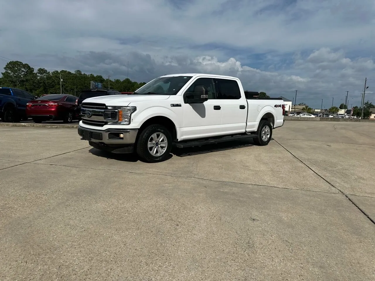 Used 2012 INFINITI QX56 2WD w/ Deluxe Touring Pkg