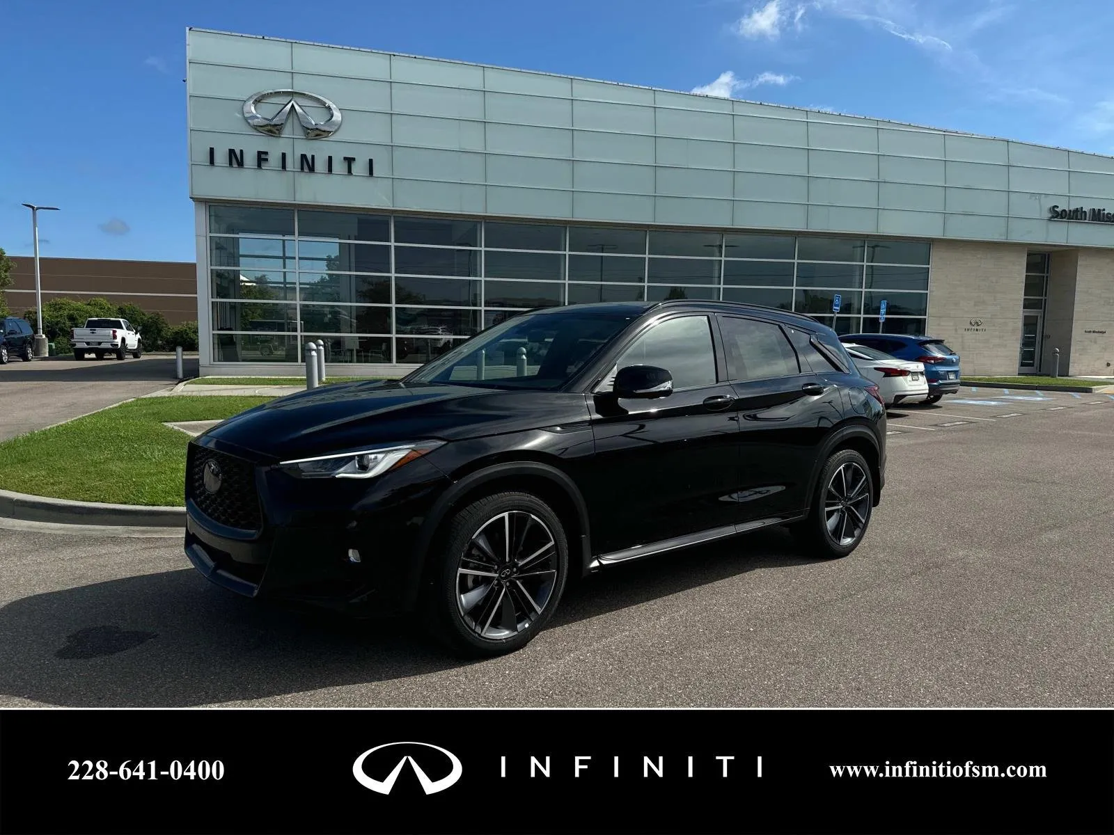 New 2024 INFINITI QX60 Luxe