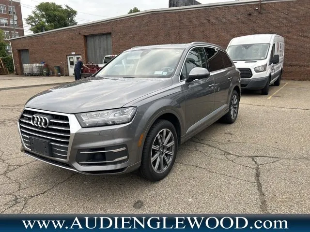 Used 2021 Audi Q5 2.0T Premium Plus w/ Premium Plus Package