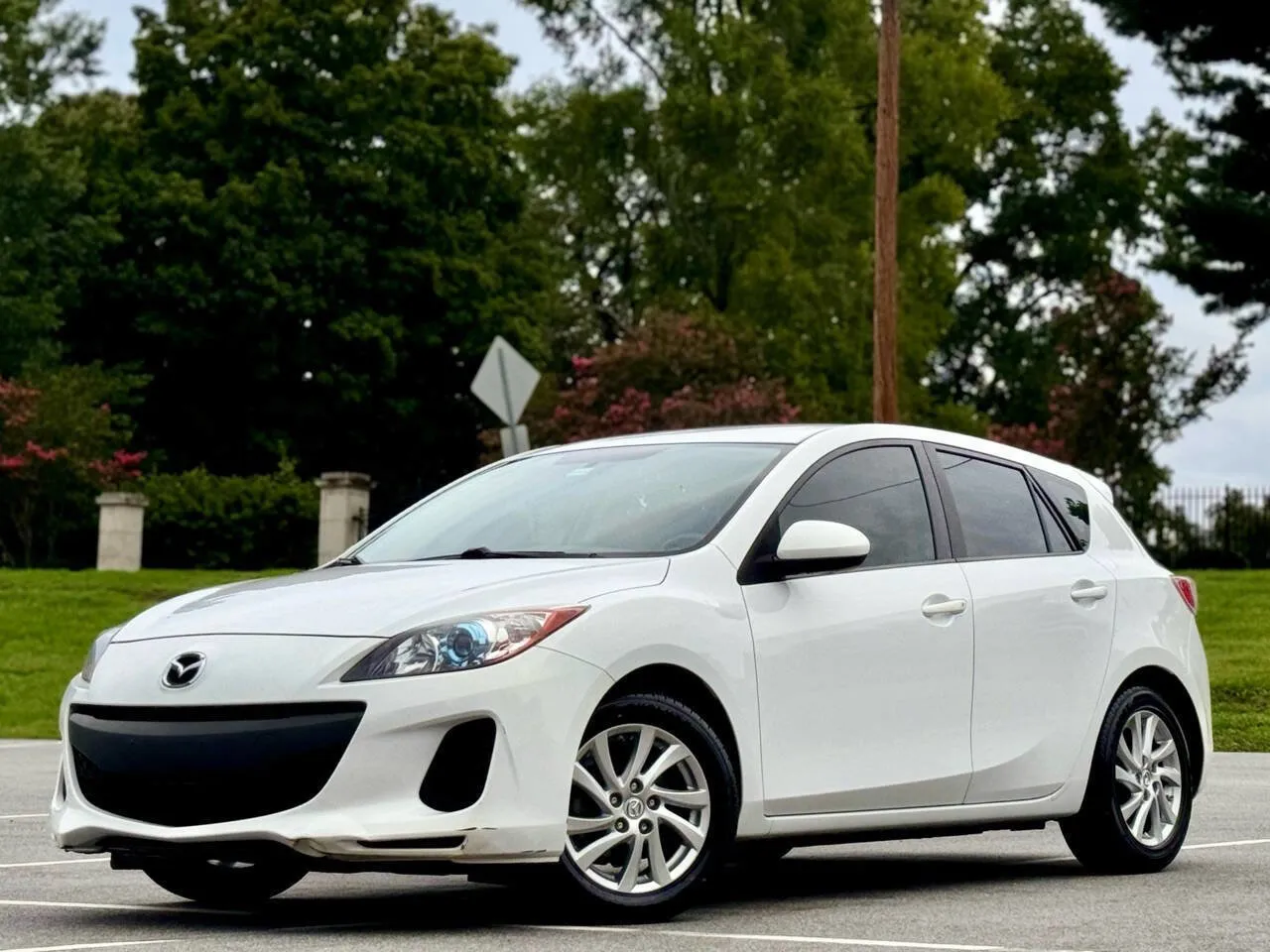 Used 2014 MAZDA MAZDA3 i Touring