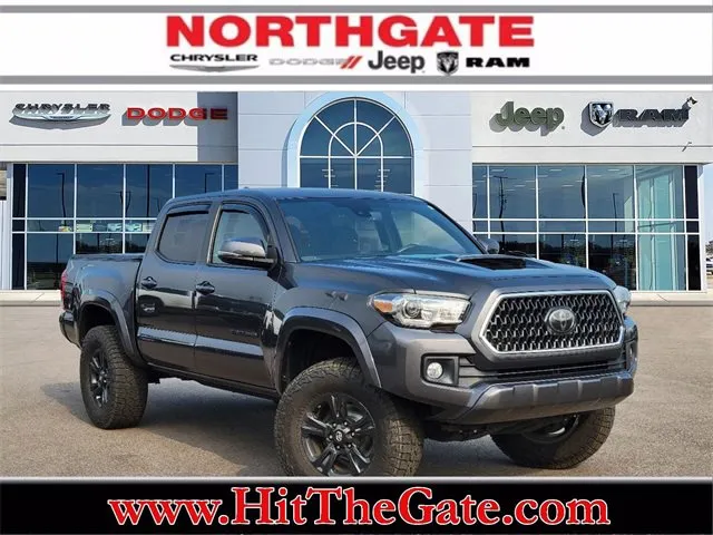 Used 2021 Jeep Grand Cherokee L Laredo w/ Luxury Tech Group I
