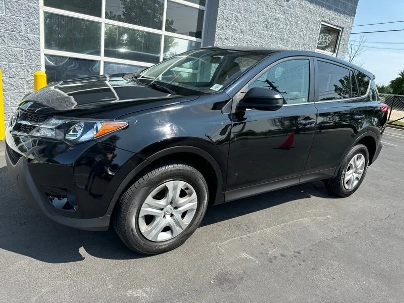 Used 2015 Nissan Rogue SL