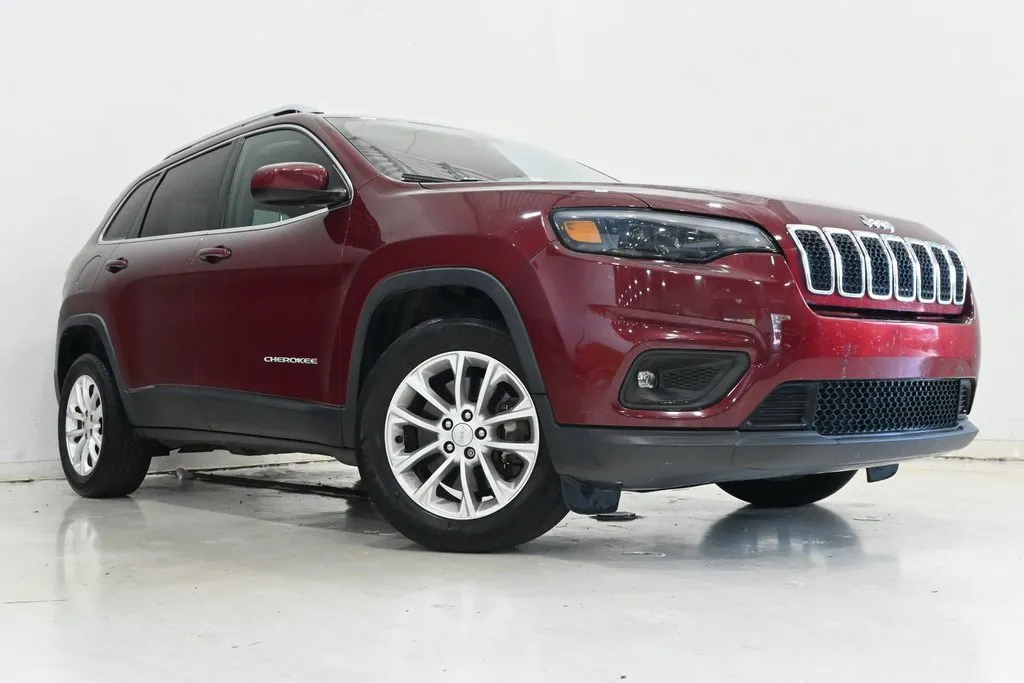 Used 2021 Jeep Cherokee Latitude Plus