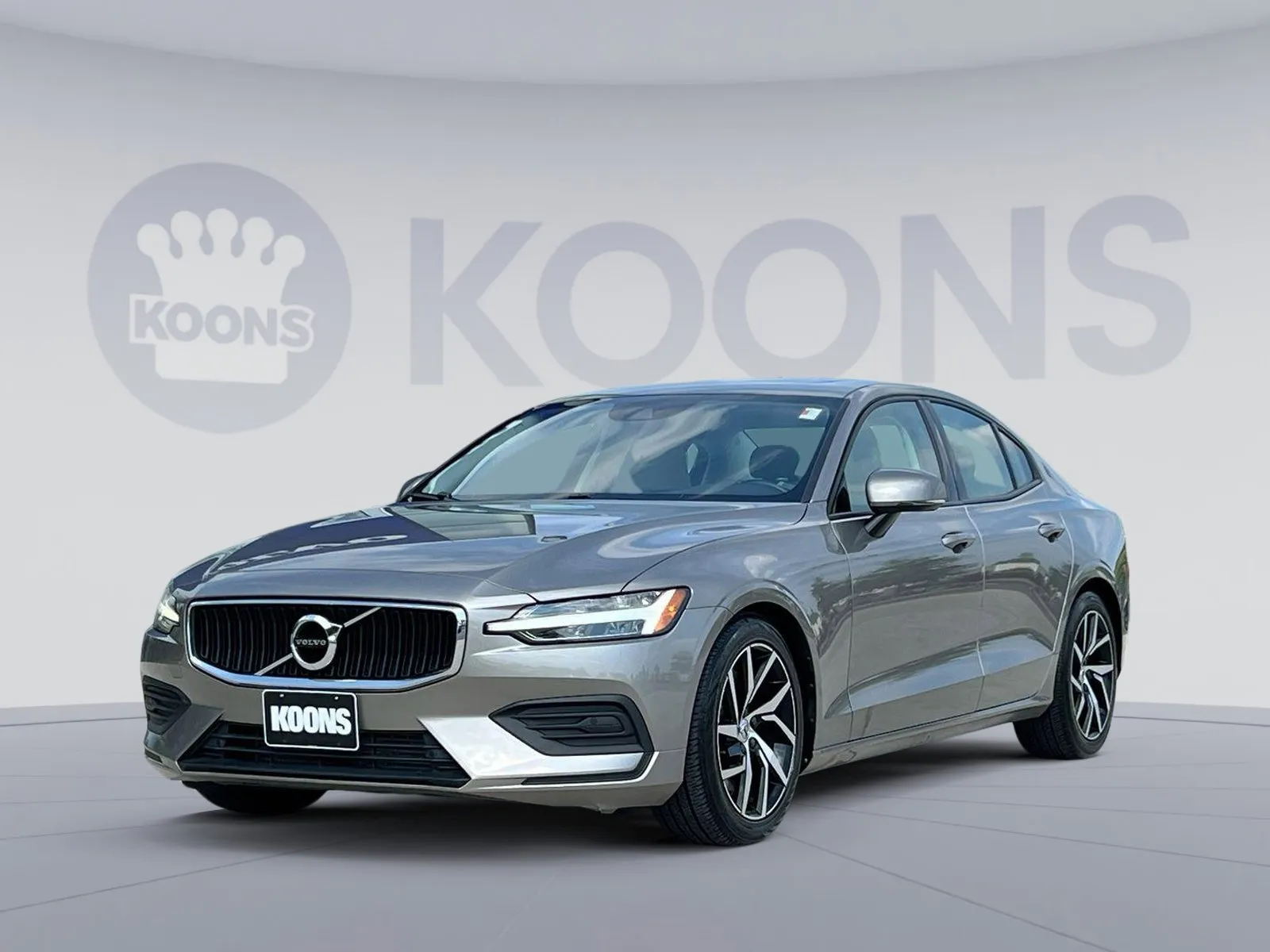 Used 2021 Volvo S60 T5 Momentum