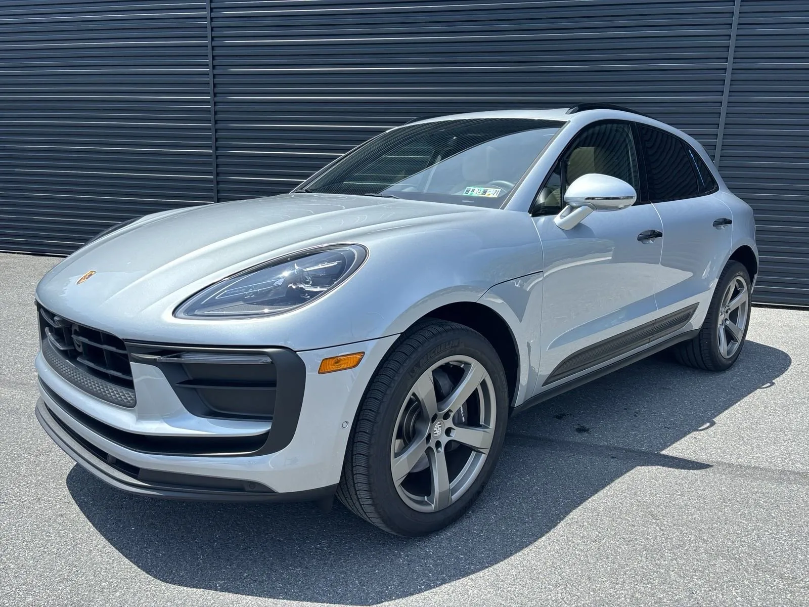 Certified 2022 Porsche Macan