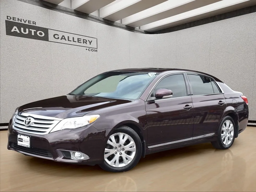 Used 2011 Toyota Avalon Limited