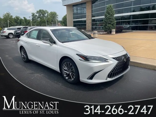 New 2025 Lexus ES 300h w/ Ultra Luxury Package