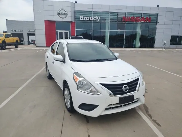 Used 2021 Nissan Versa SV