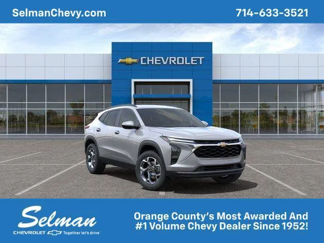 New 2024 Chevrolet Trax LT w/ LPO, Blackout Package