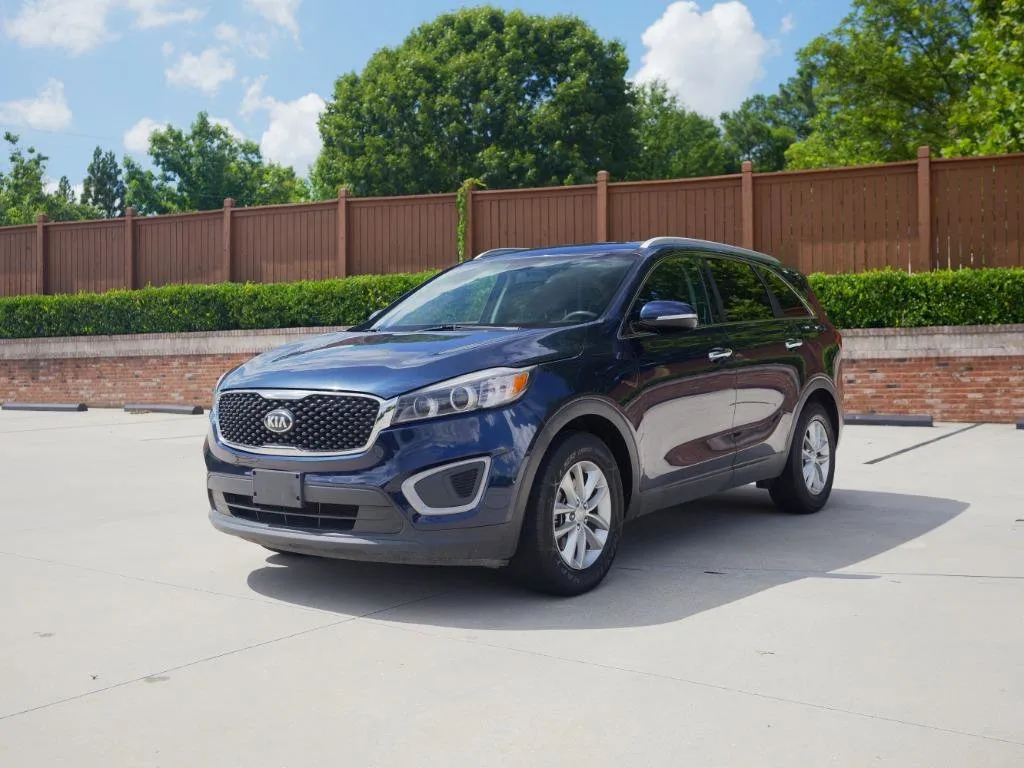 Used 2016 Kia Sorento LX