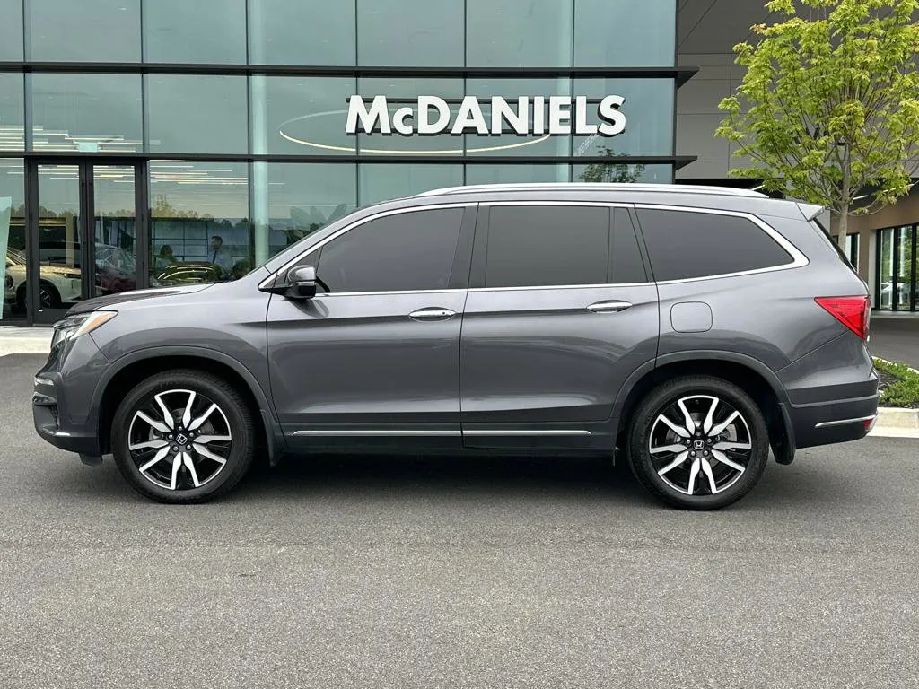 Used 2022 Volkswagen Tiguan SE