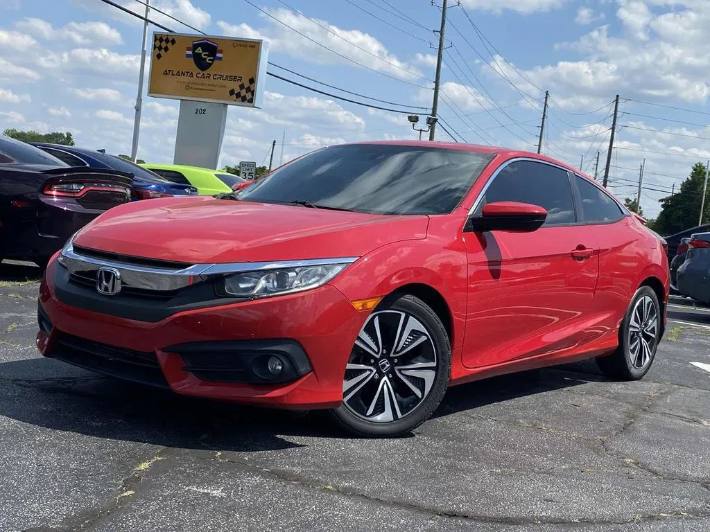 Used 2017 Ford Focus SE