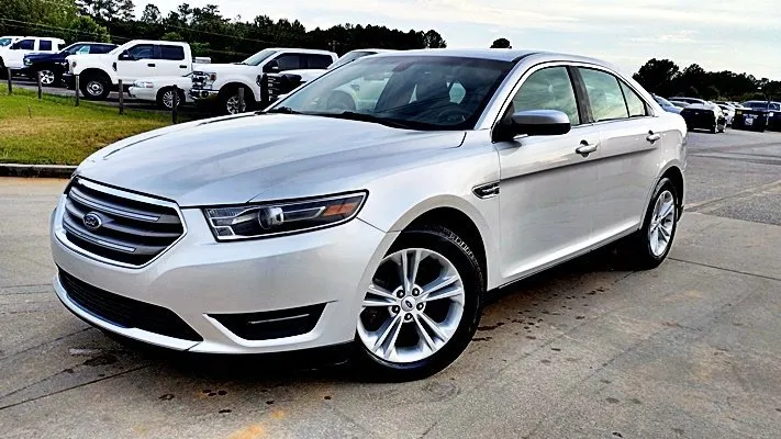 Used 2014 Ford Taurus SEL