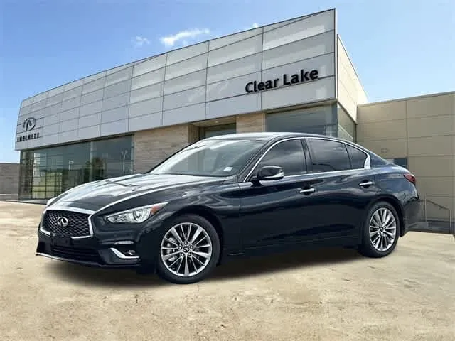 New 2024 INFINITI QX50 Luxe w/ Cargo Package