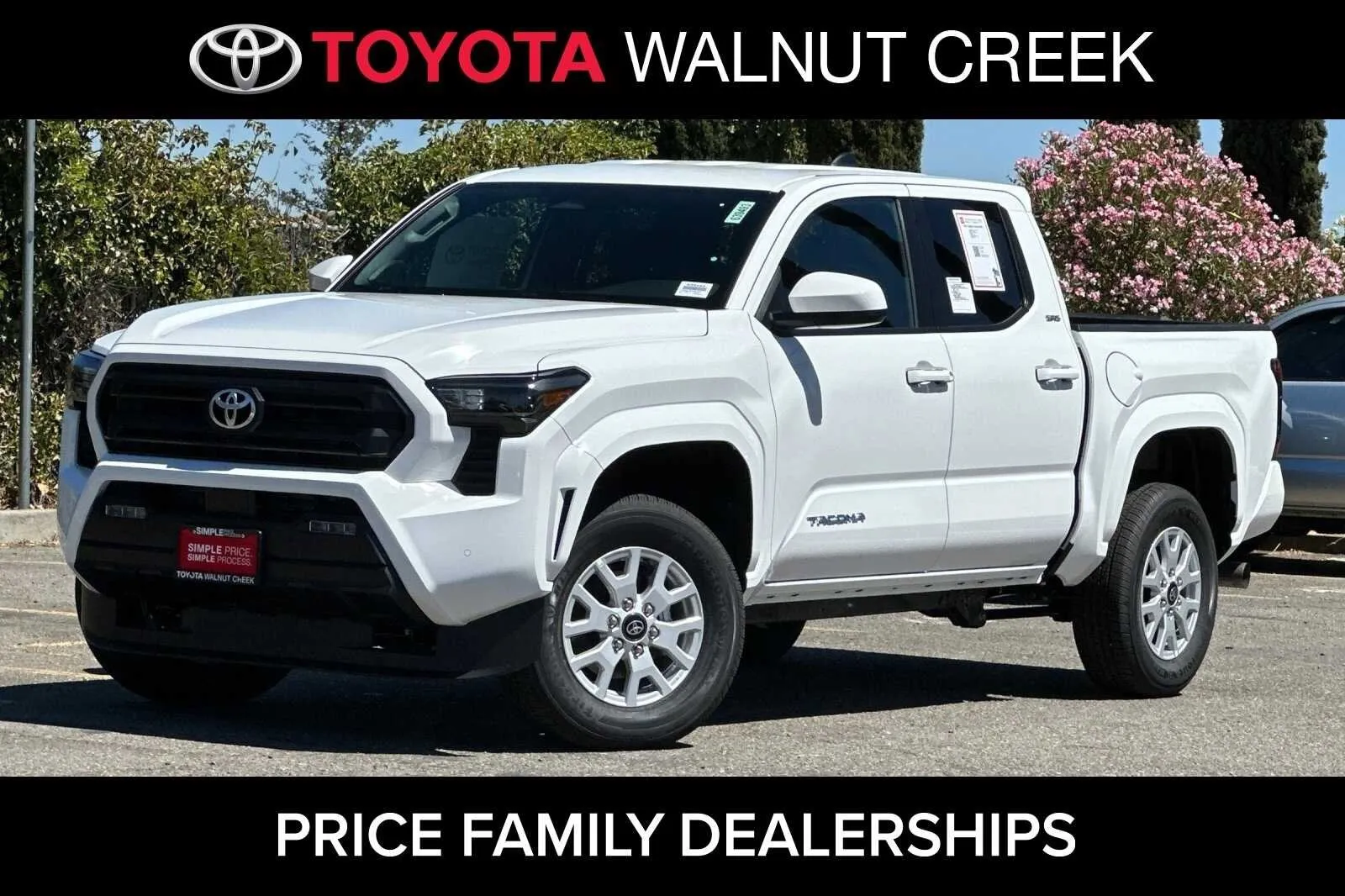 New 2024 Toyota RAV4 LE